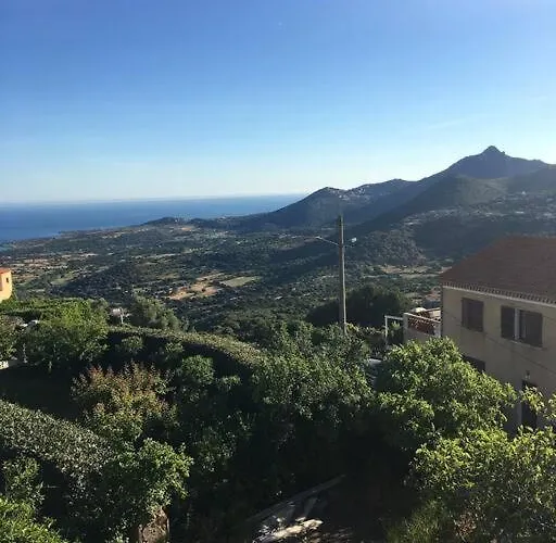 Corse Entre Et Montagne