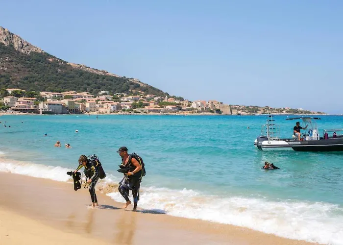 Corse Entre Et Montagne